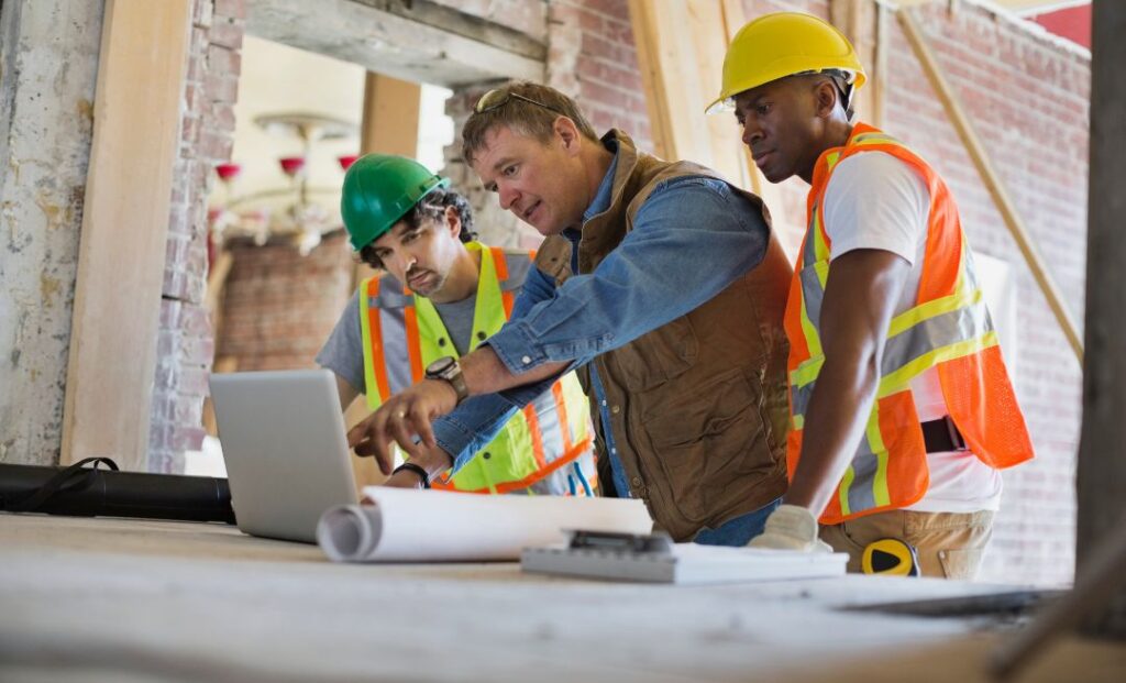 Leaflet Advertising for Tradesmen: How to Reach More Local Customers